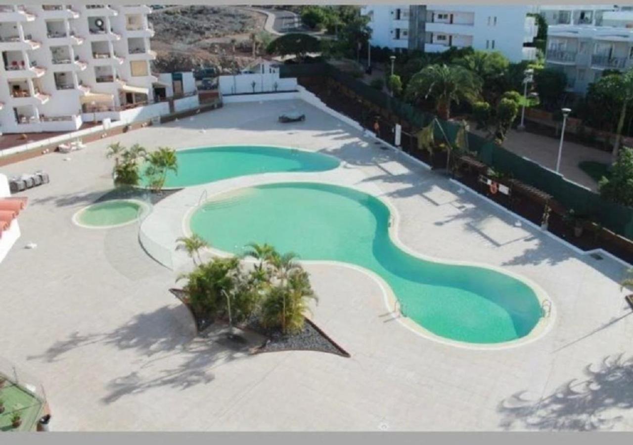 Great 'San Marino' Terrace And Pool Daire Los Cristianos  Dış mekan fotoğraf